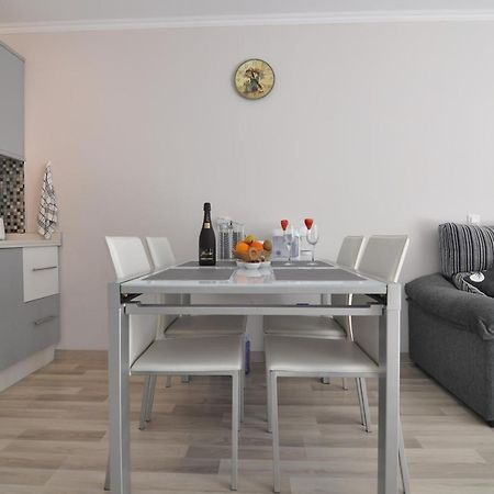 Apartment In Alborada Арона Екстериор снимка
